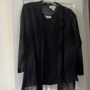 Delta Burke tank and shirt set